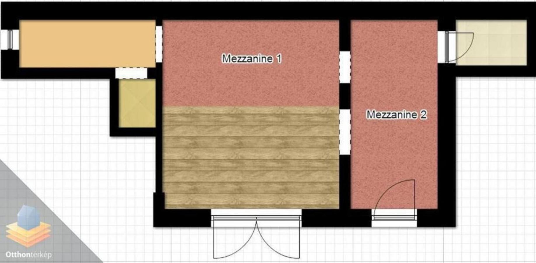 Secluded Mezzanine Near Astoria *