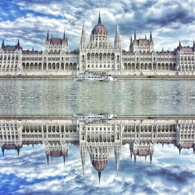 Apartment Location In Budapest! *