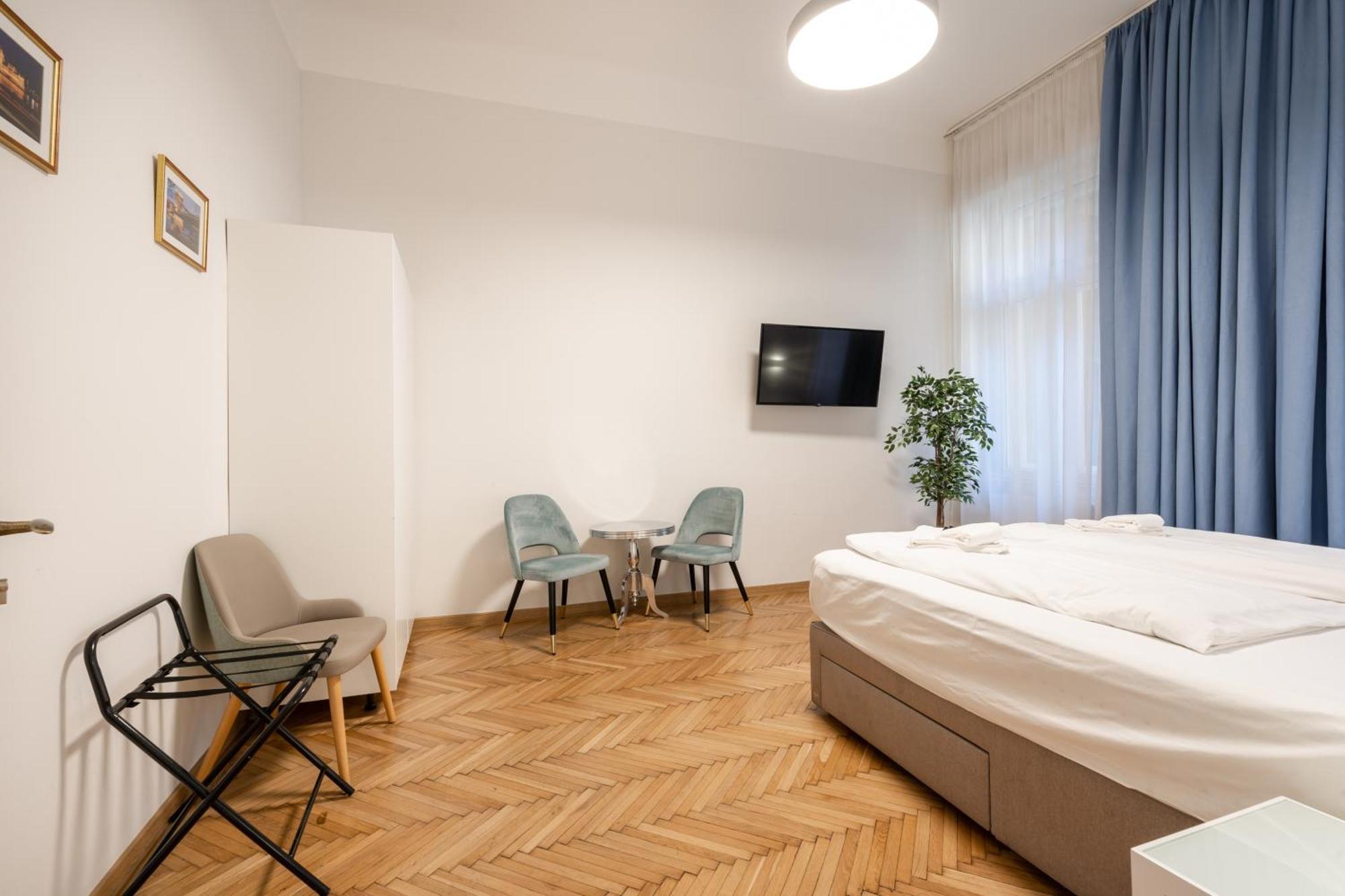 City Block Apartman *