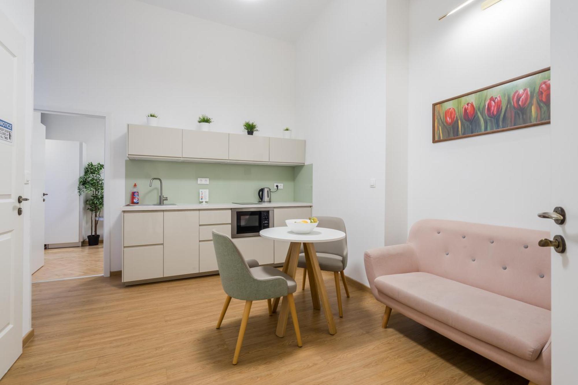 City Block Apartman