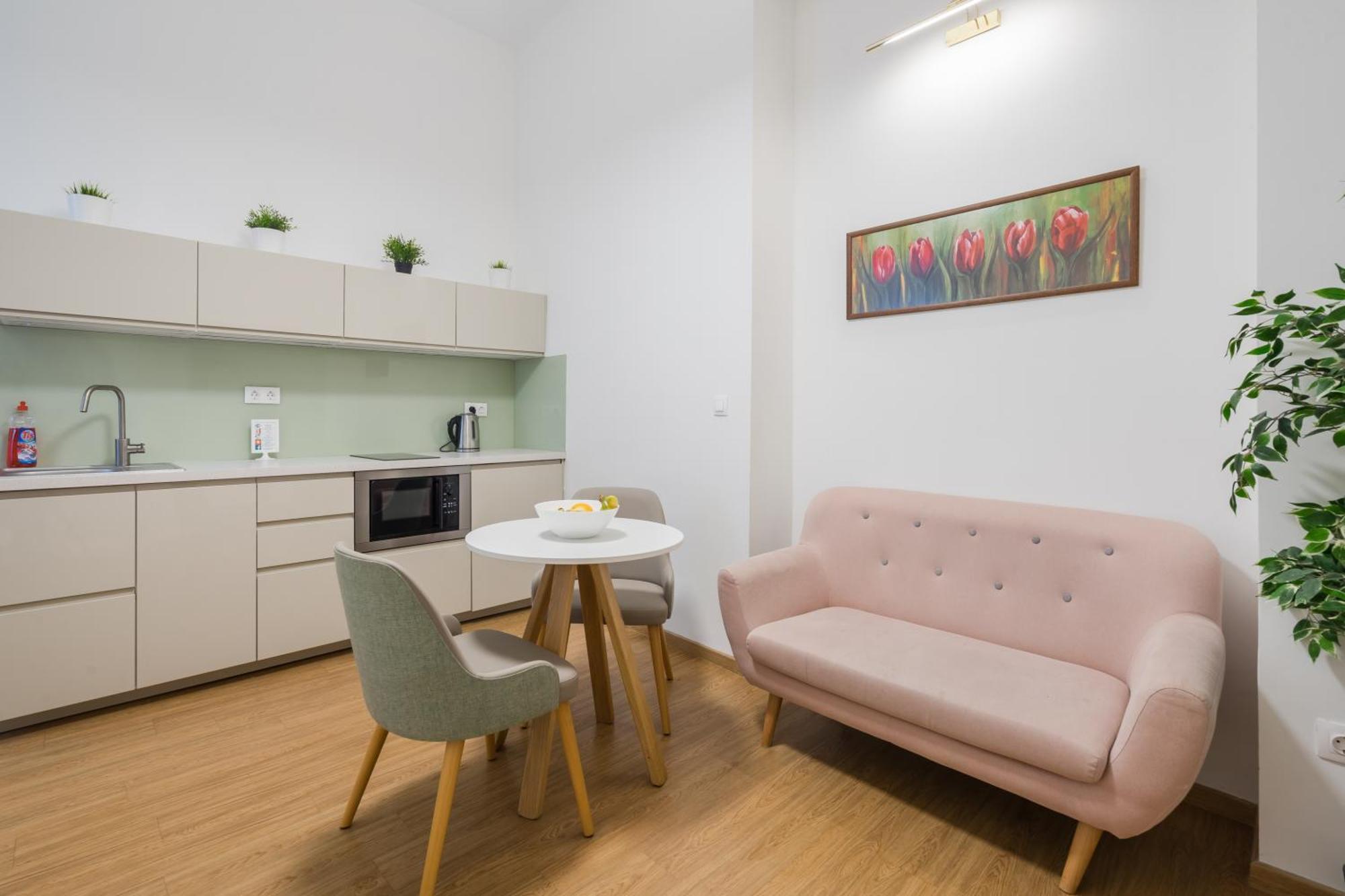 City Block Apartman *