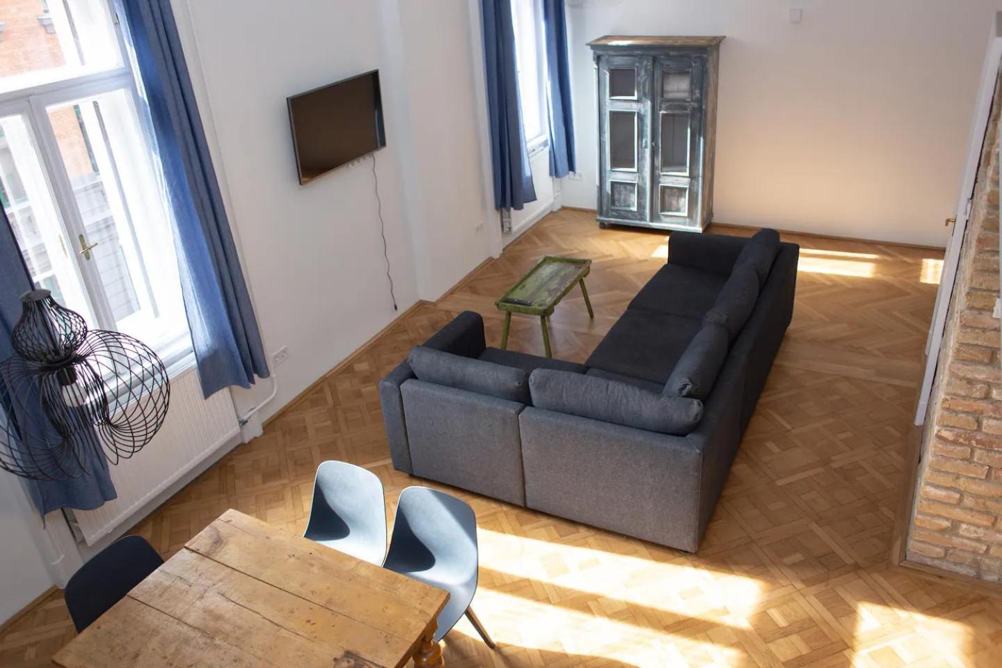 Budapestayz - Izabella * Budapest