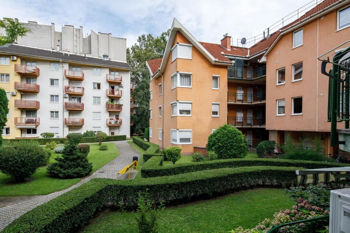 Central And Modern In Angels Street Apartamento Budapest