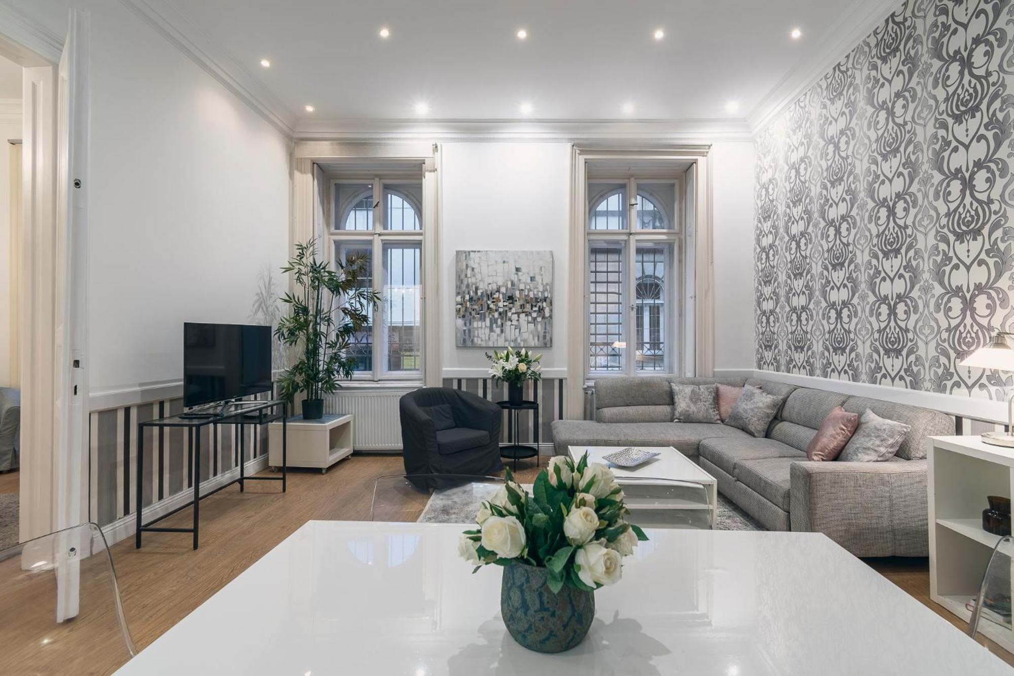 Appartement Ruin Bar 2 Bedroom 1.5 Bath Apt. Sleeps 6 *