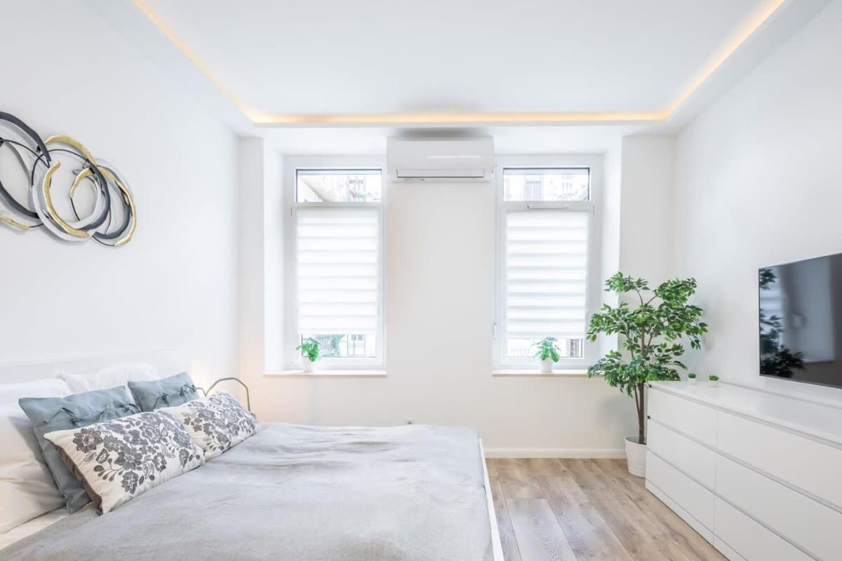 Appartamento Modern In Downtown Area *