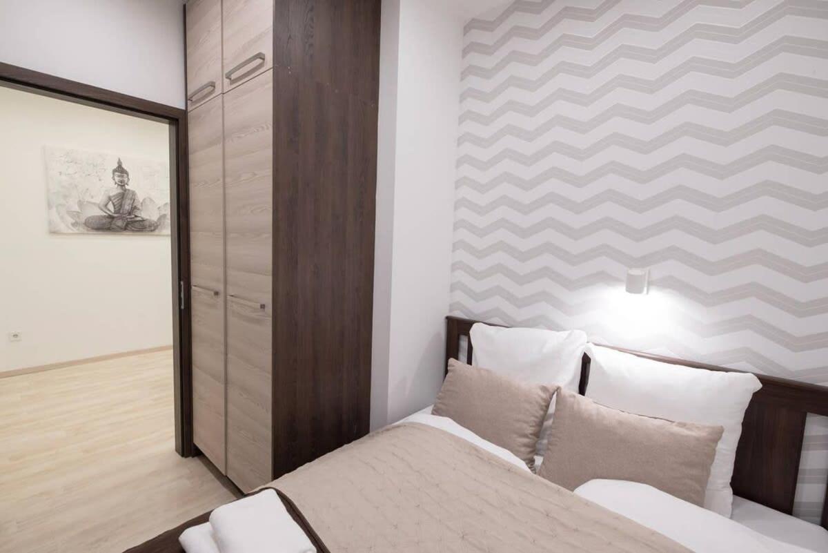Apartment Very Modern And Cozy Ac Budapest