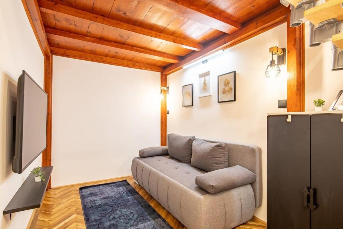 Apartamento Cute Modern Getaway In The Heart Of The
