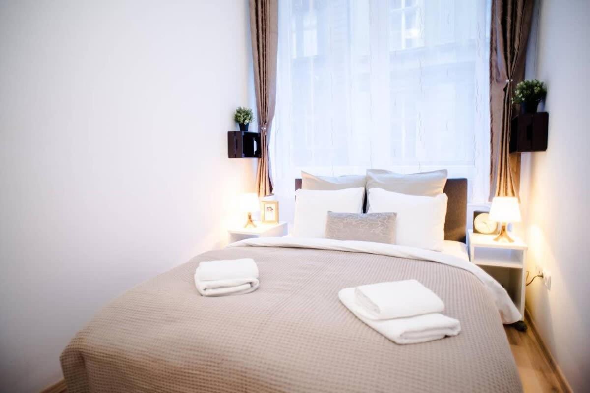 Very Spacious Ac Appartement