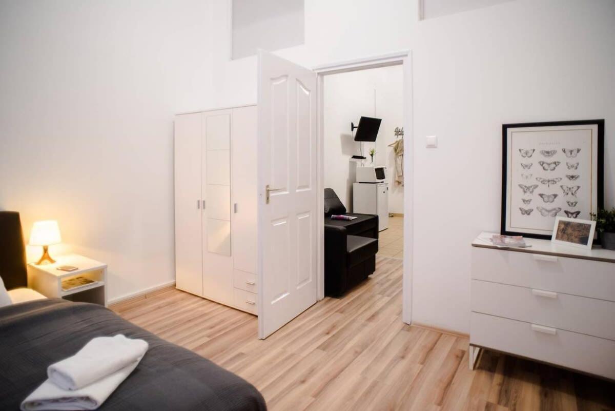 Very Spacious Ac Apartmán