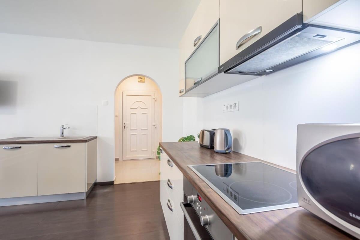 Apartamento Sunny Balcony - Cute And Cozy
