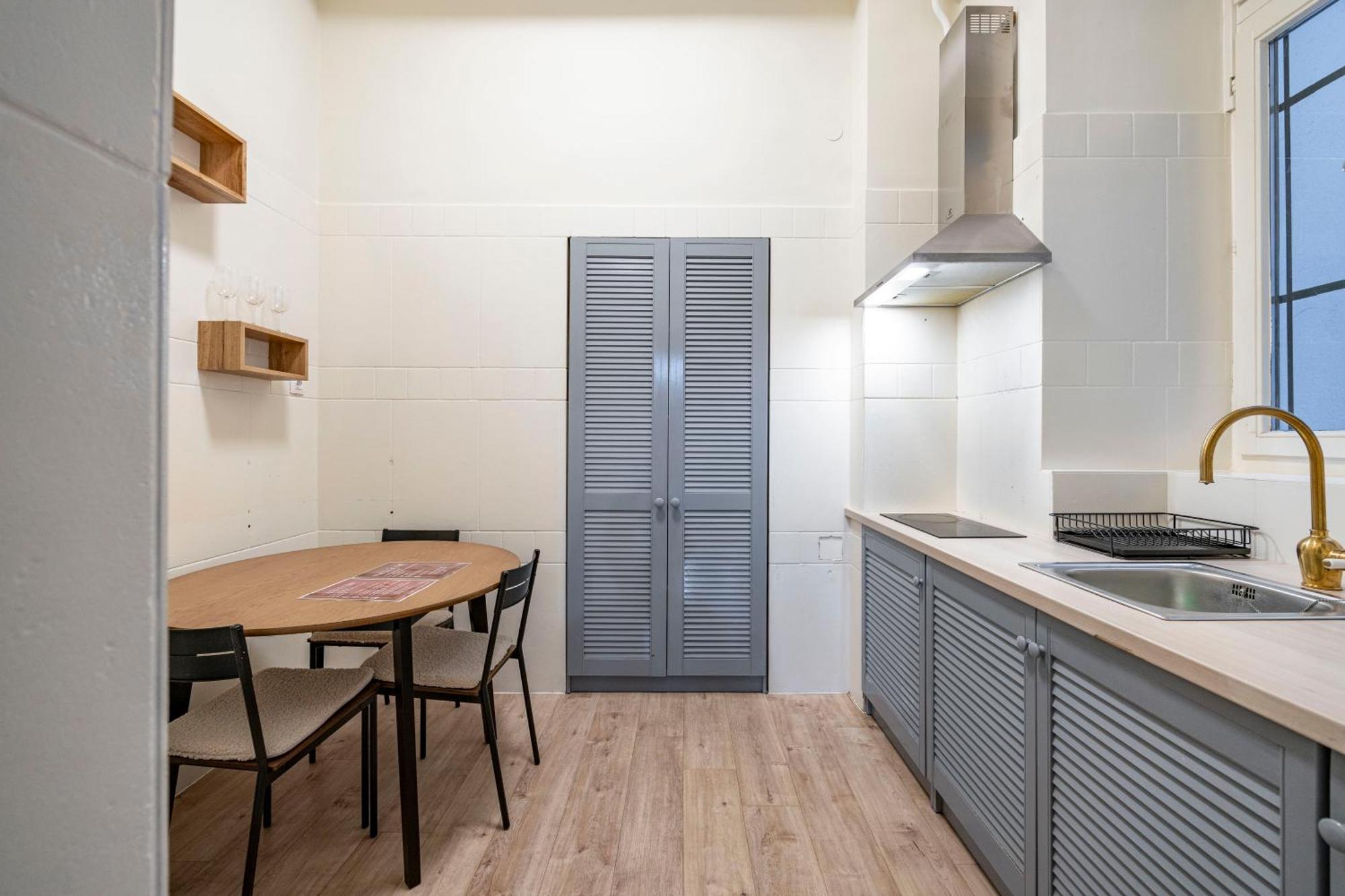 Apartment Hidden Gem With Terrace On The Andrassy Fashion Road