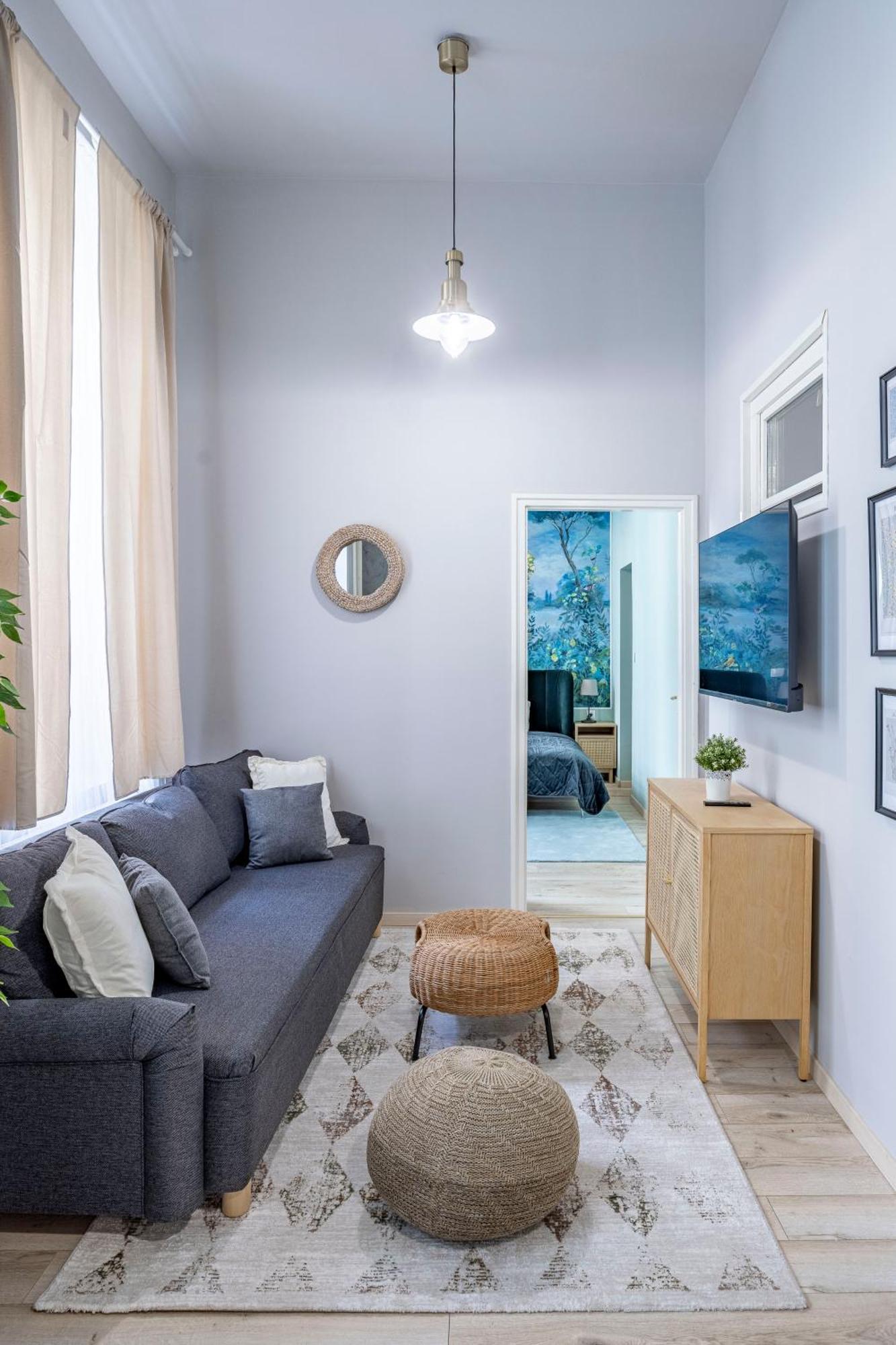 Hidden Gem With Terrace On The Andrassy Fashion Road Apartment Budapest