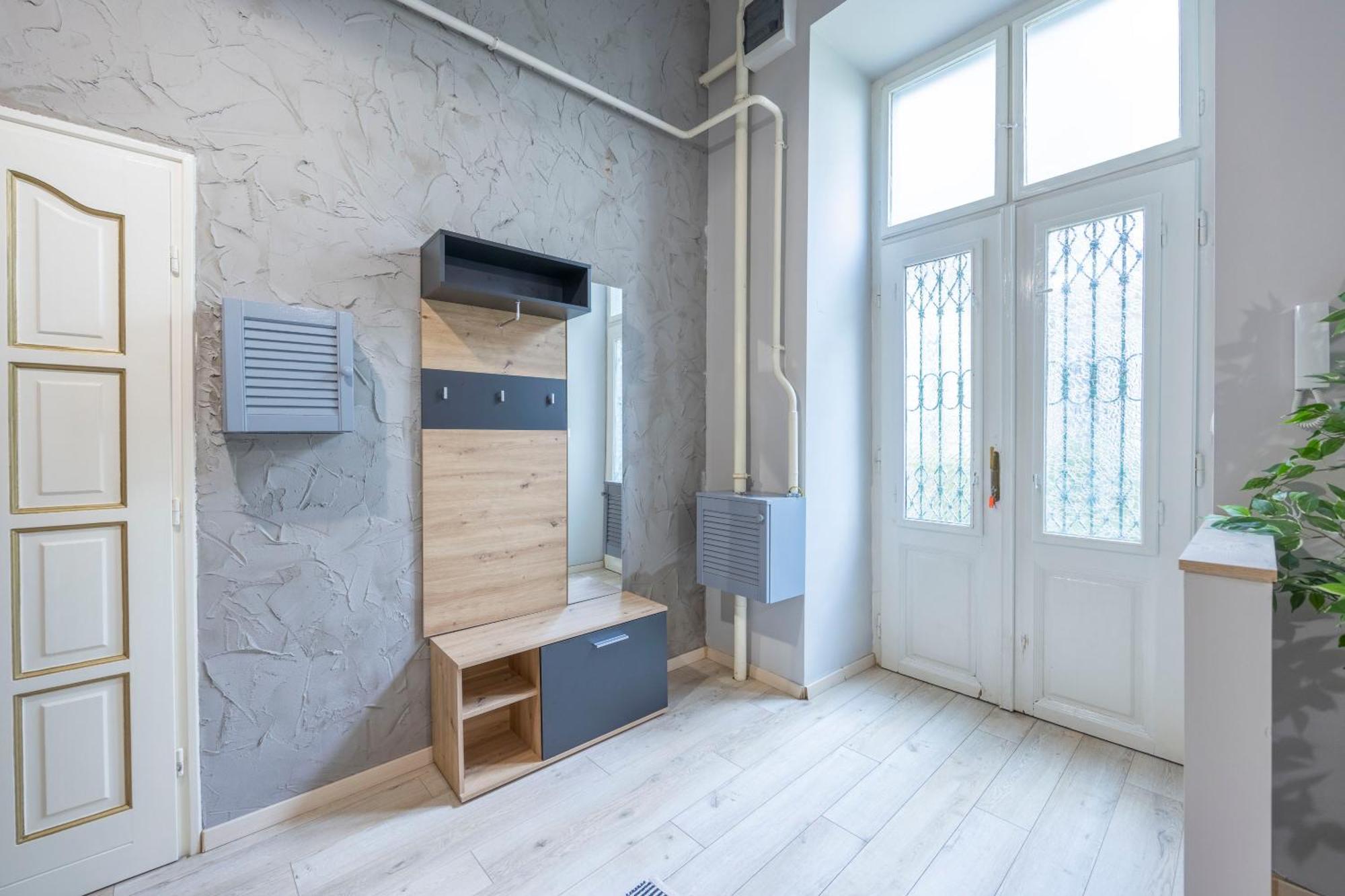 Hidden Gem With Terrace On The Andrassy Fashion Road Apartment Budapest
