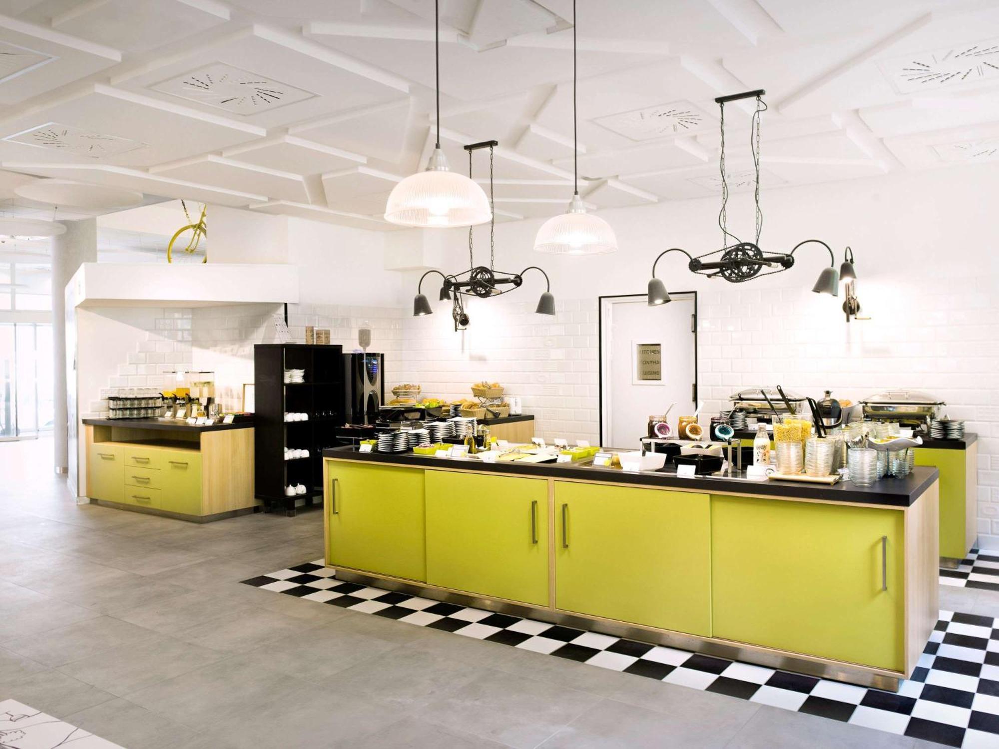 Ibis Styles Hotel 3*