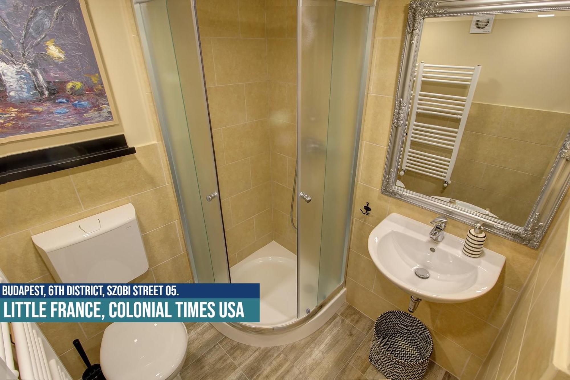 Little Americas Colonial Times Apartment *