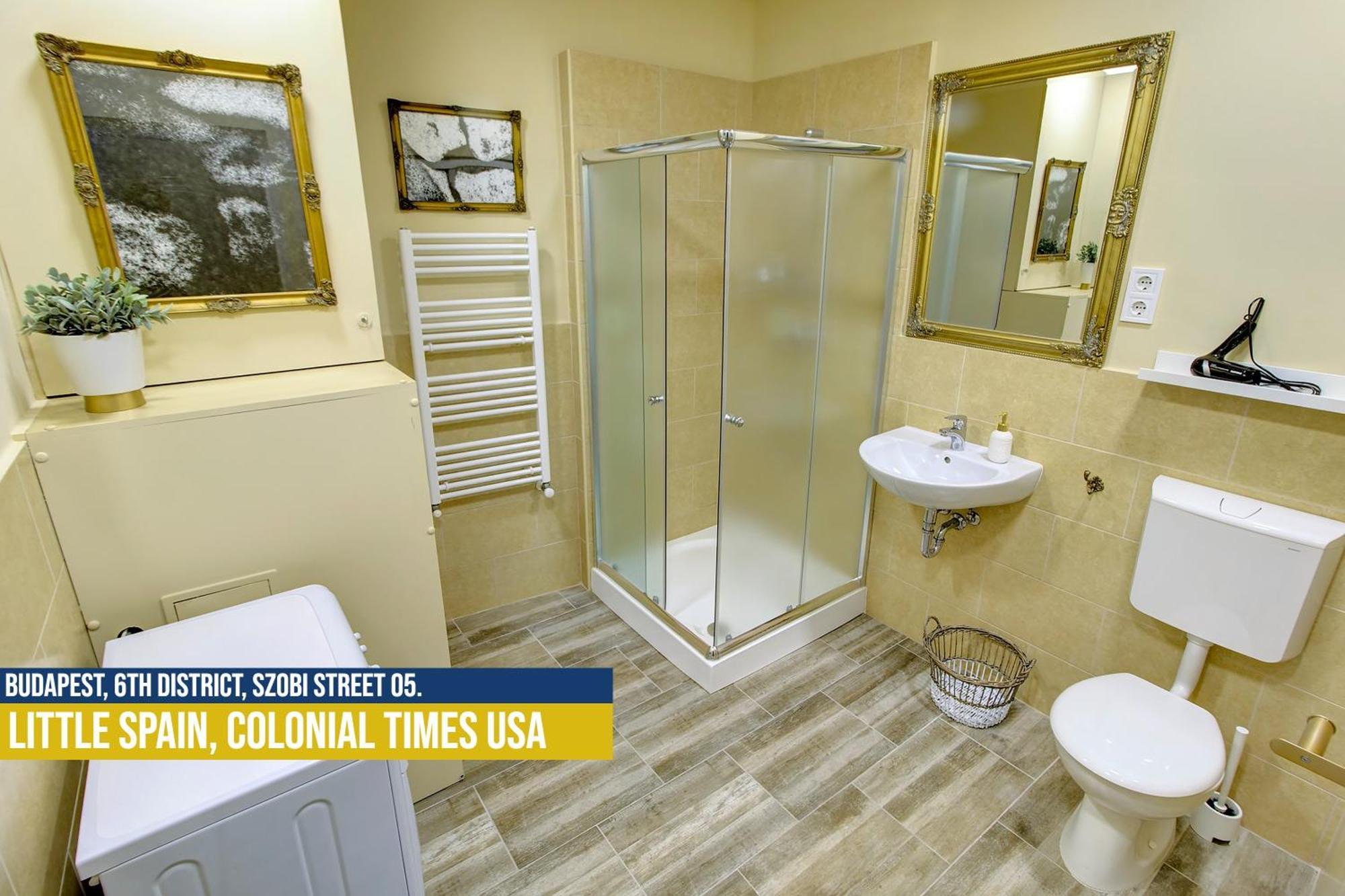 Apartment Little Americas Colonial Times Budapest