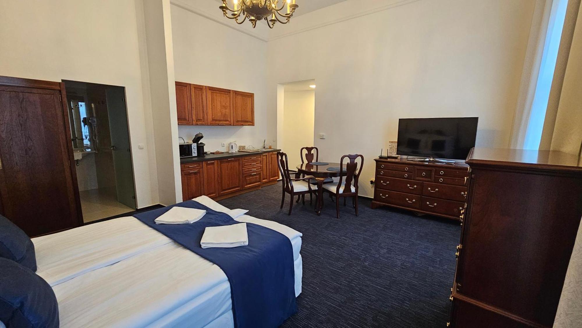Guest house Opera16 Guestrooms *