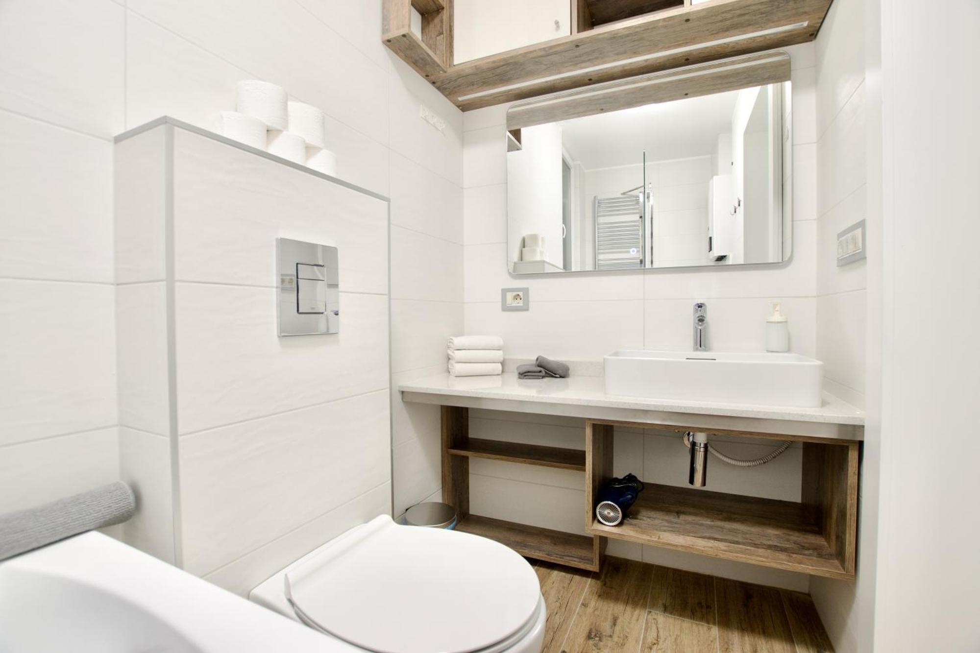 Apartment Premium By Hi5- Near New York Cafe