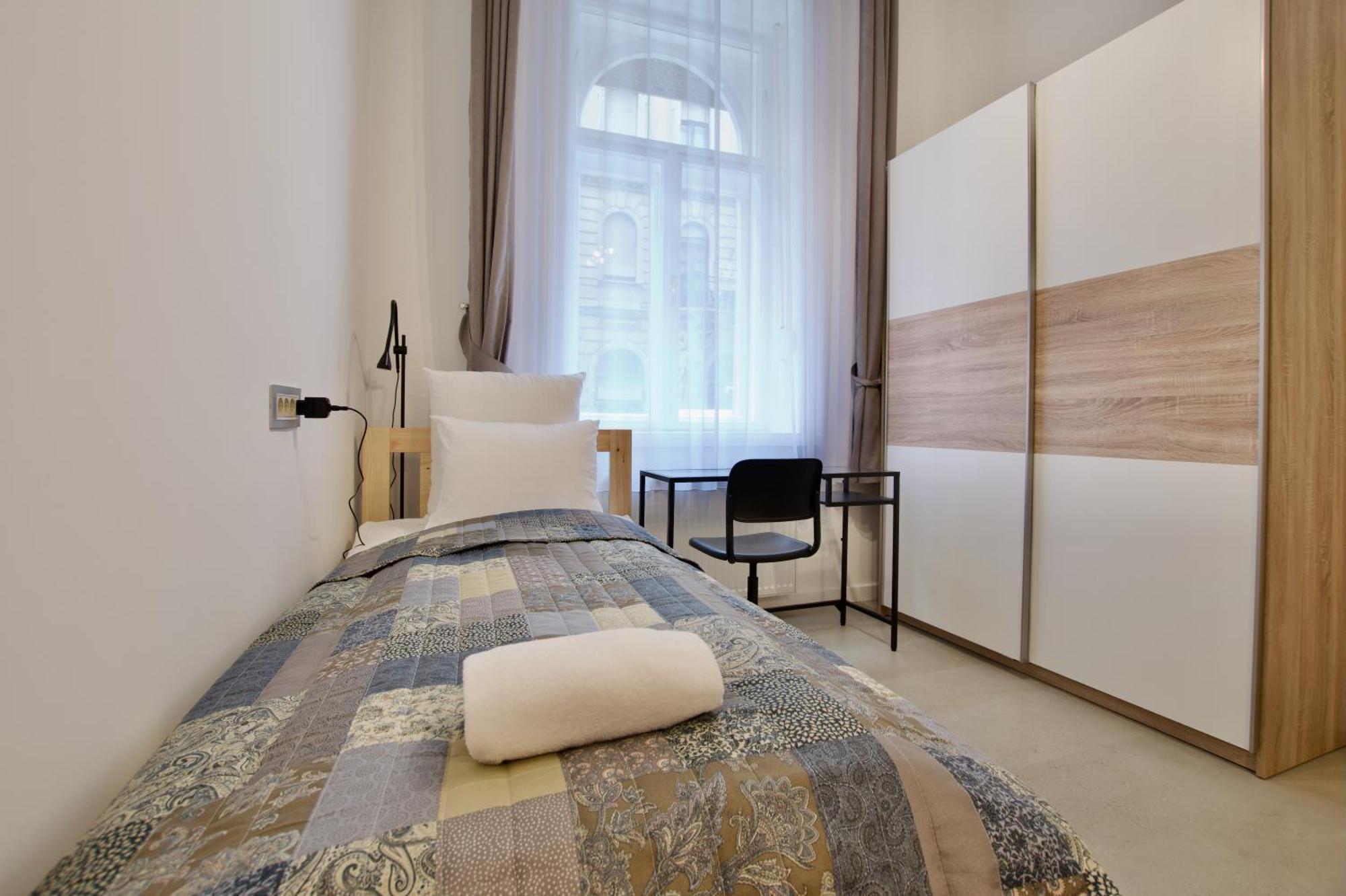 Apartment Premium By Hi5- Near New York Cafe *