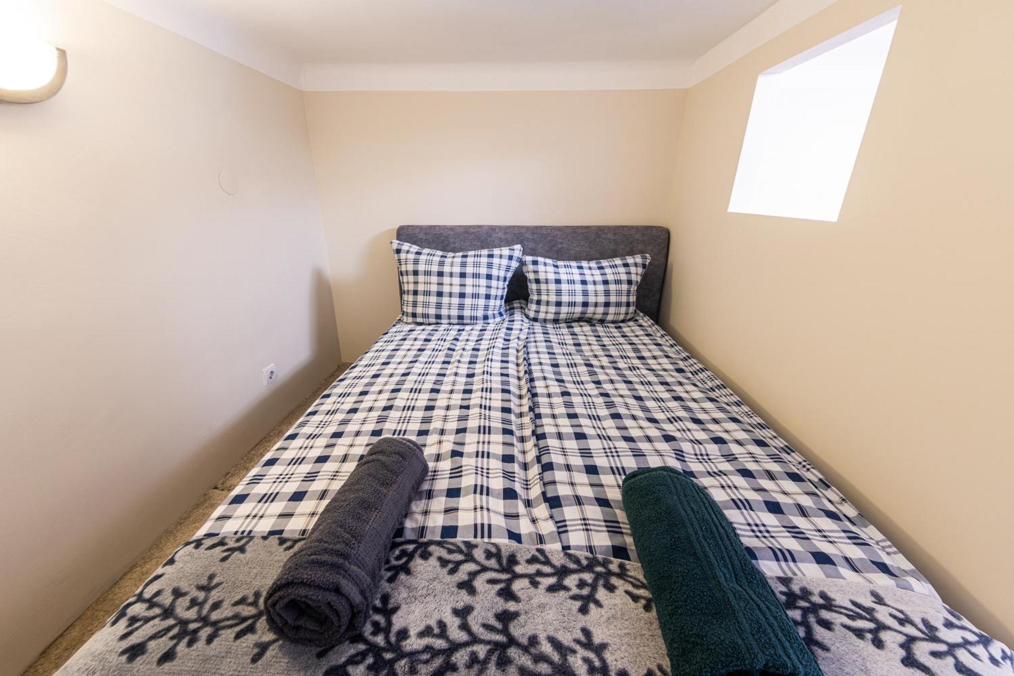 Hostal Urban *