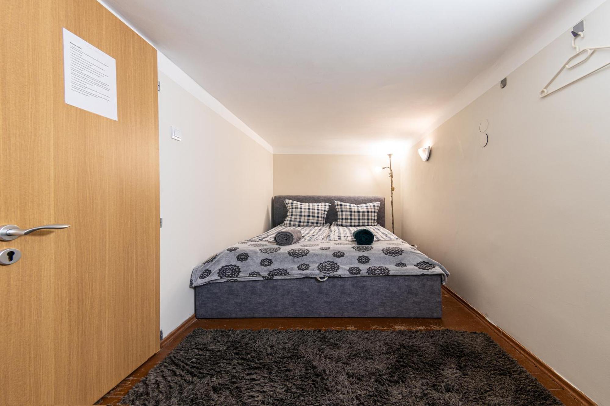 Hostal Urban *