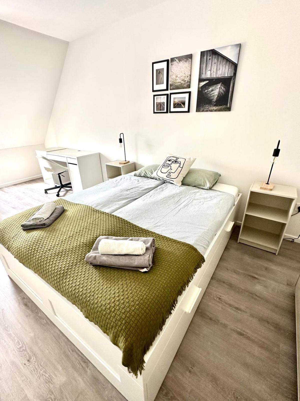 Apartment Palace Quarter 2 Peaceful Modern Floor *