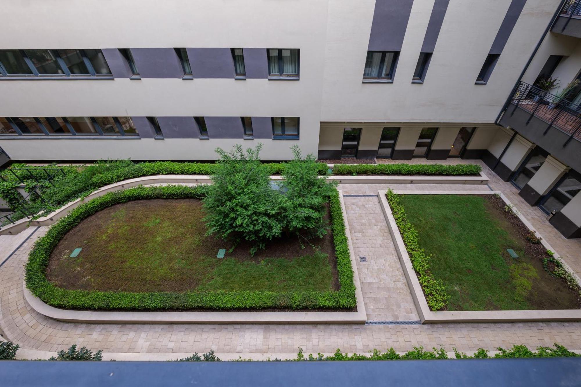 Rames-cosmo Downtown With Rooftop Pool Apartamento *