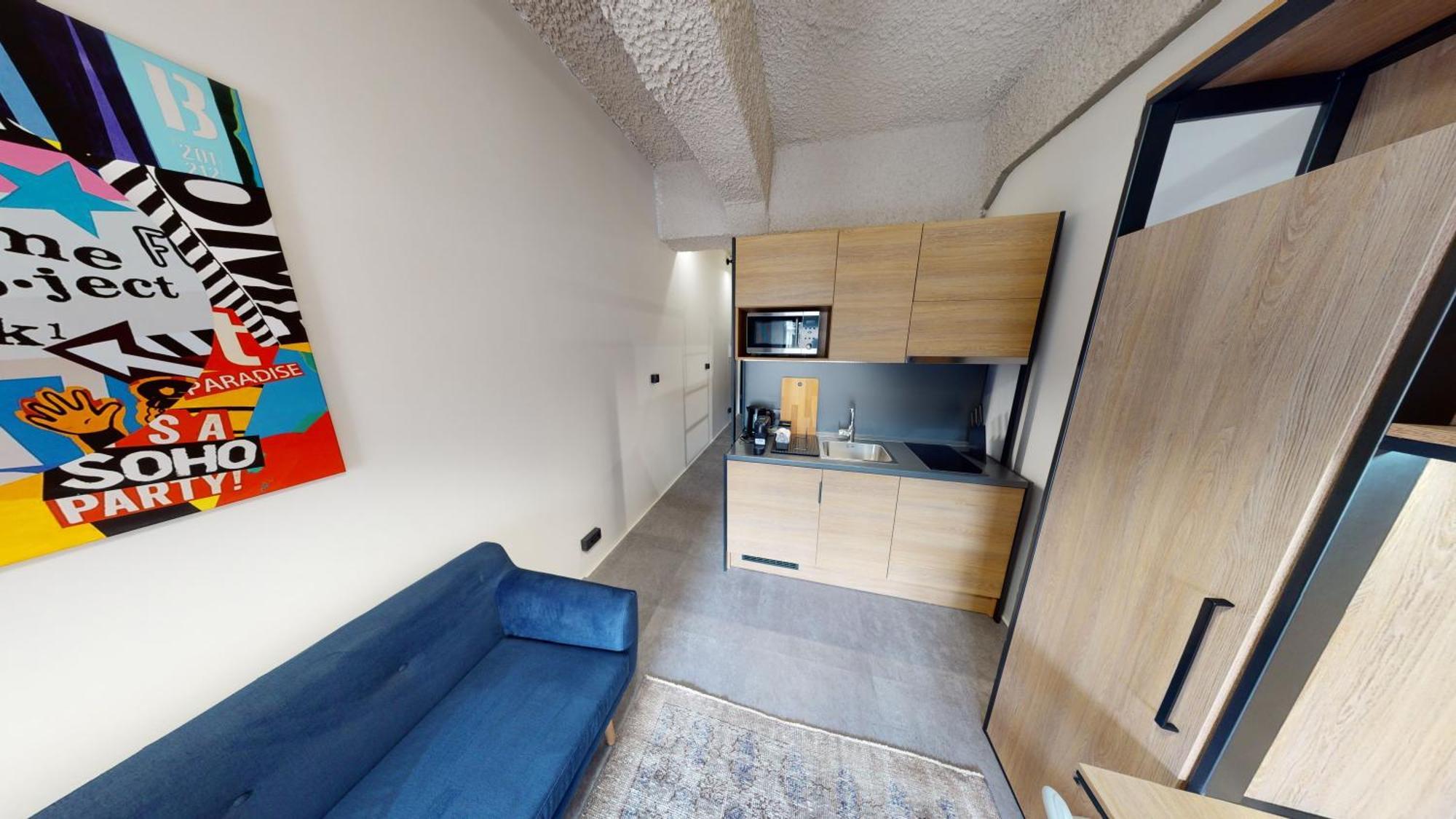 In 5 * Budapest
