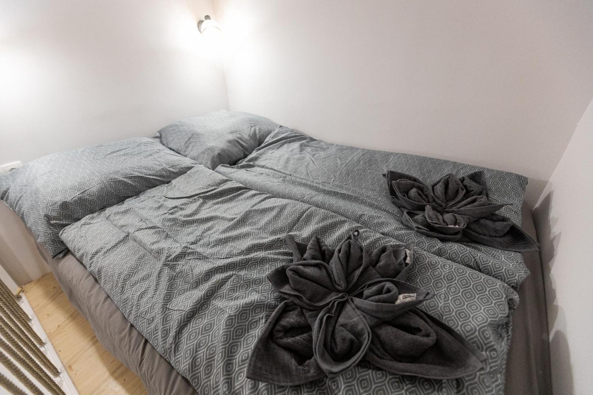 Cozy With Terrace Appartement *