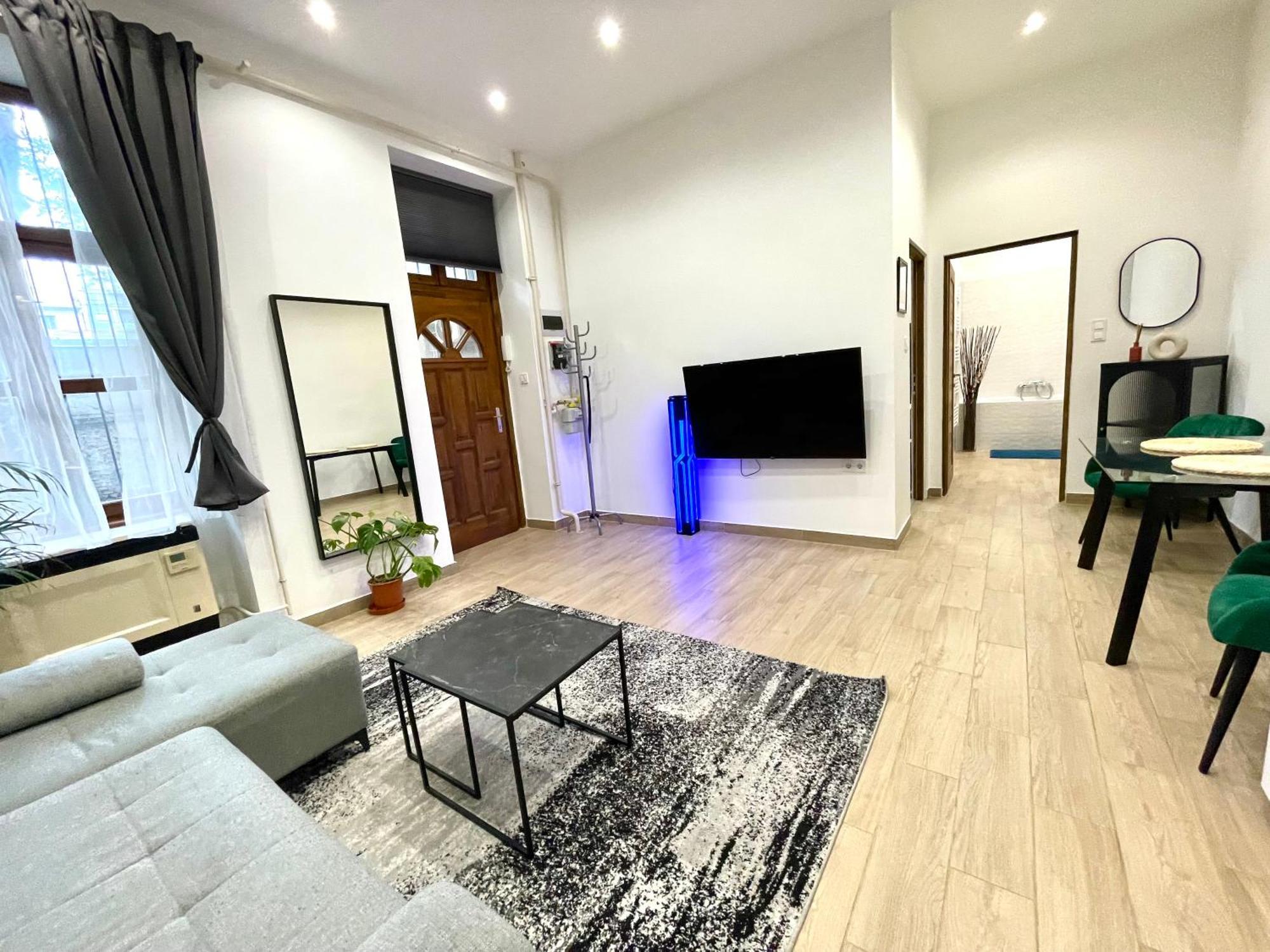 Apartment Smart Near The Westend City Center *