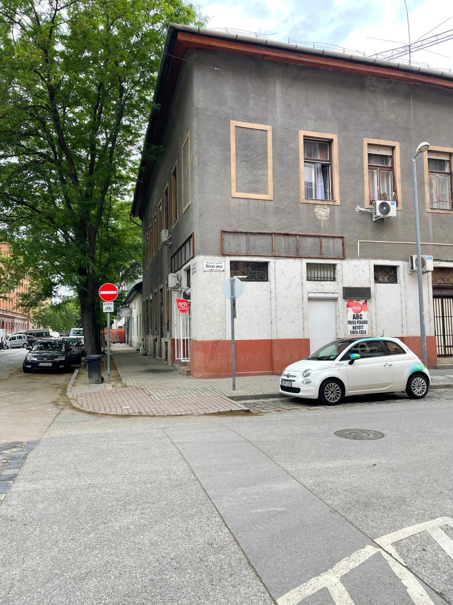 Smart Near The Westend City Center Apartment