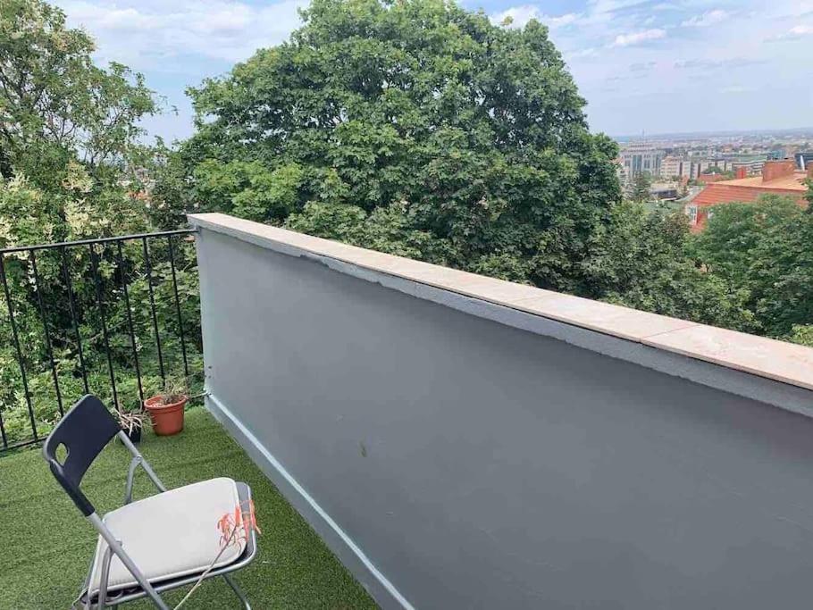 45m2 Buda Hillside With Panorama & Free Parking! *