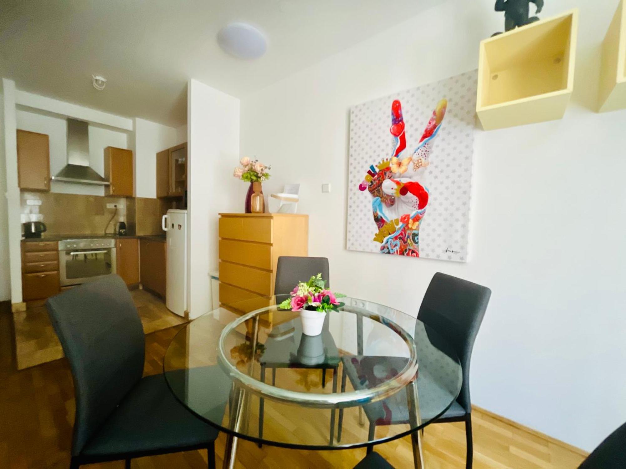 K9 B1.7 Appartamento Budapest