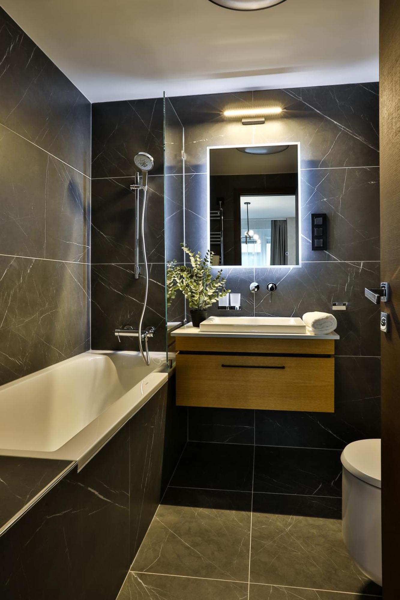 Sun Hill Luxury *