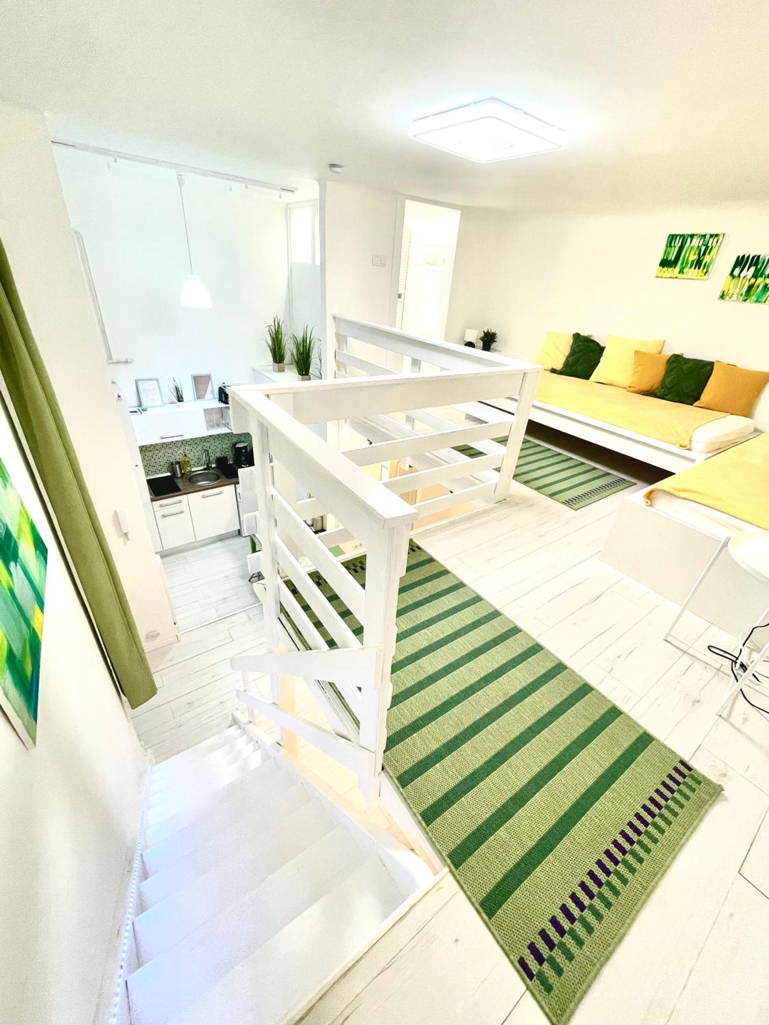 Apartment Teresian Near The Andrassy Street Free Air Conditioner Free Coffee Budapest