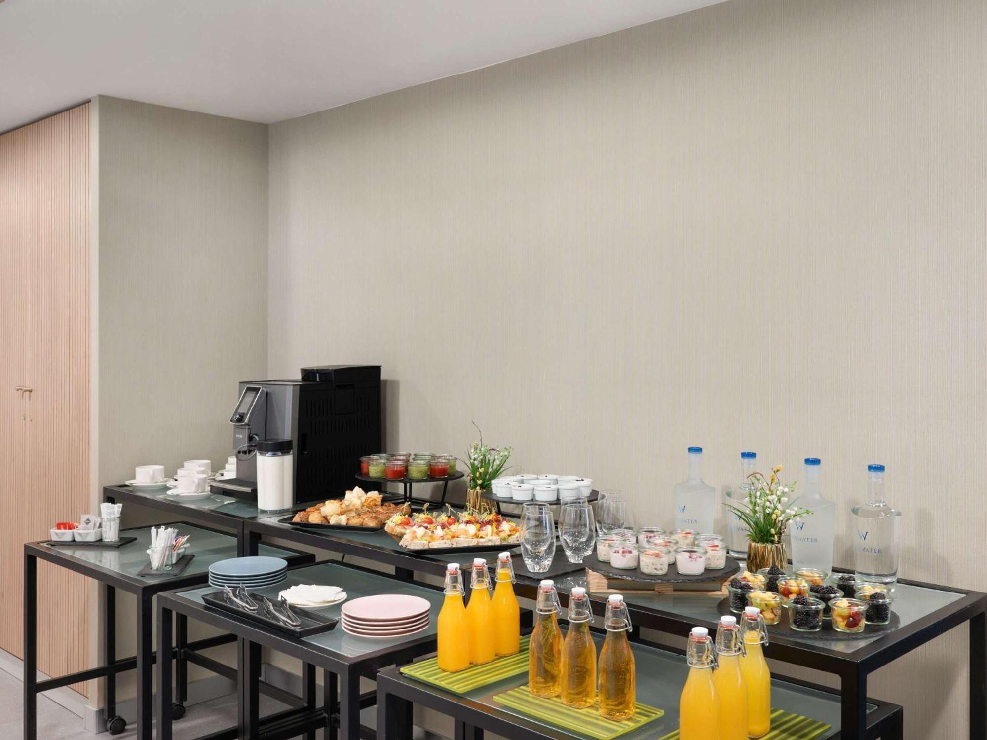 Novotel Danube Hotel 4*