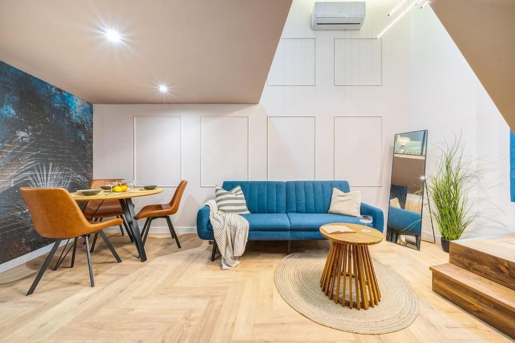 Modern Oasis In Roekk Street By Newave Apartment Budapest