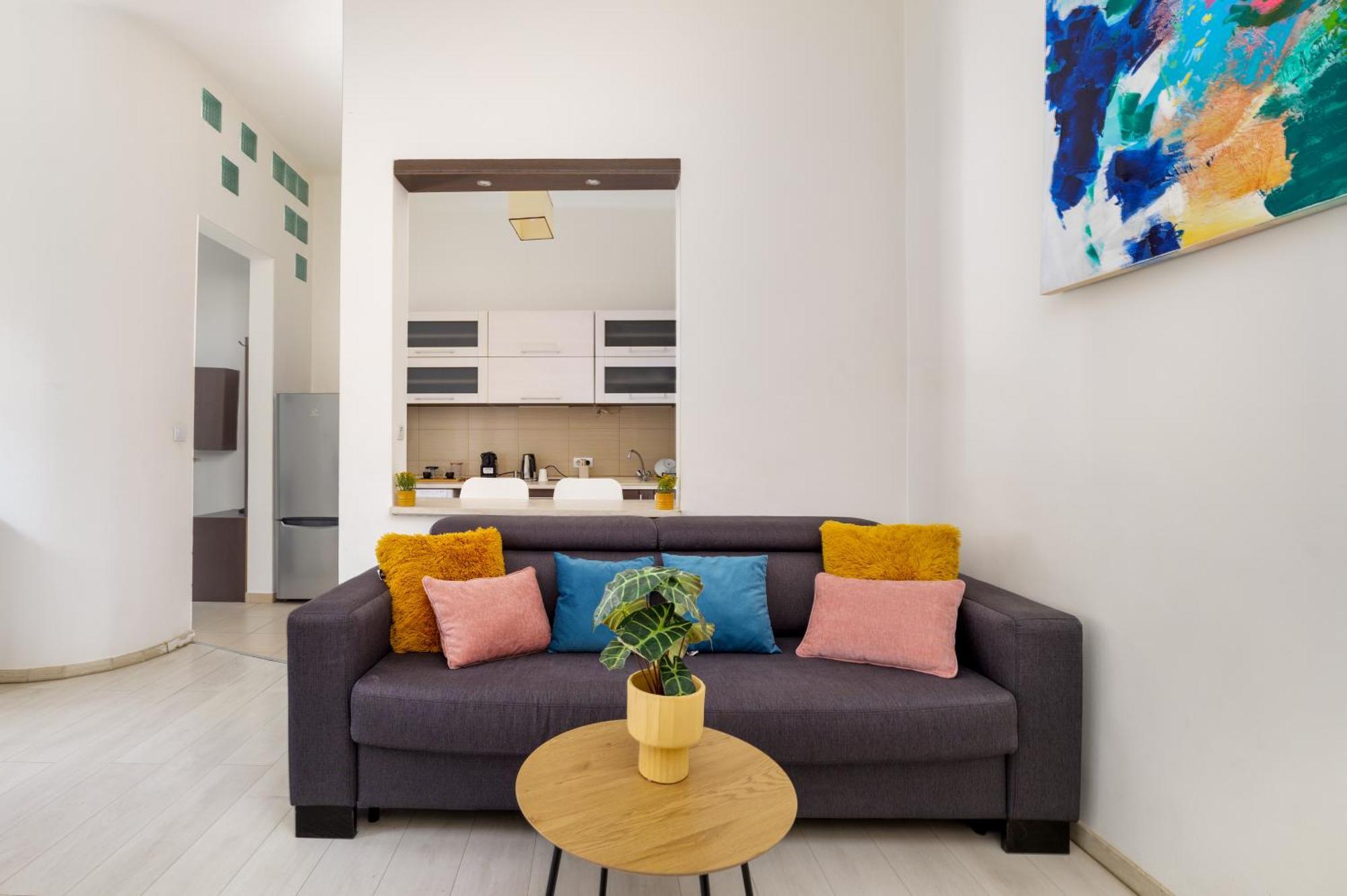 Gozsdu-1 Bedroom Apartamento *