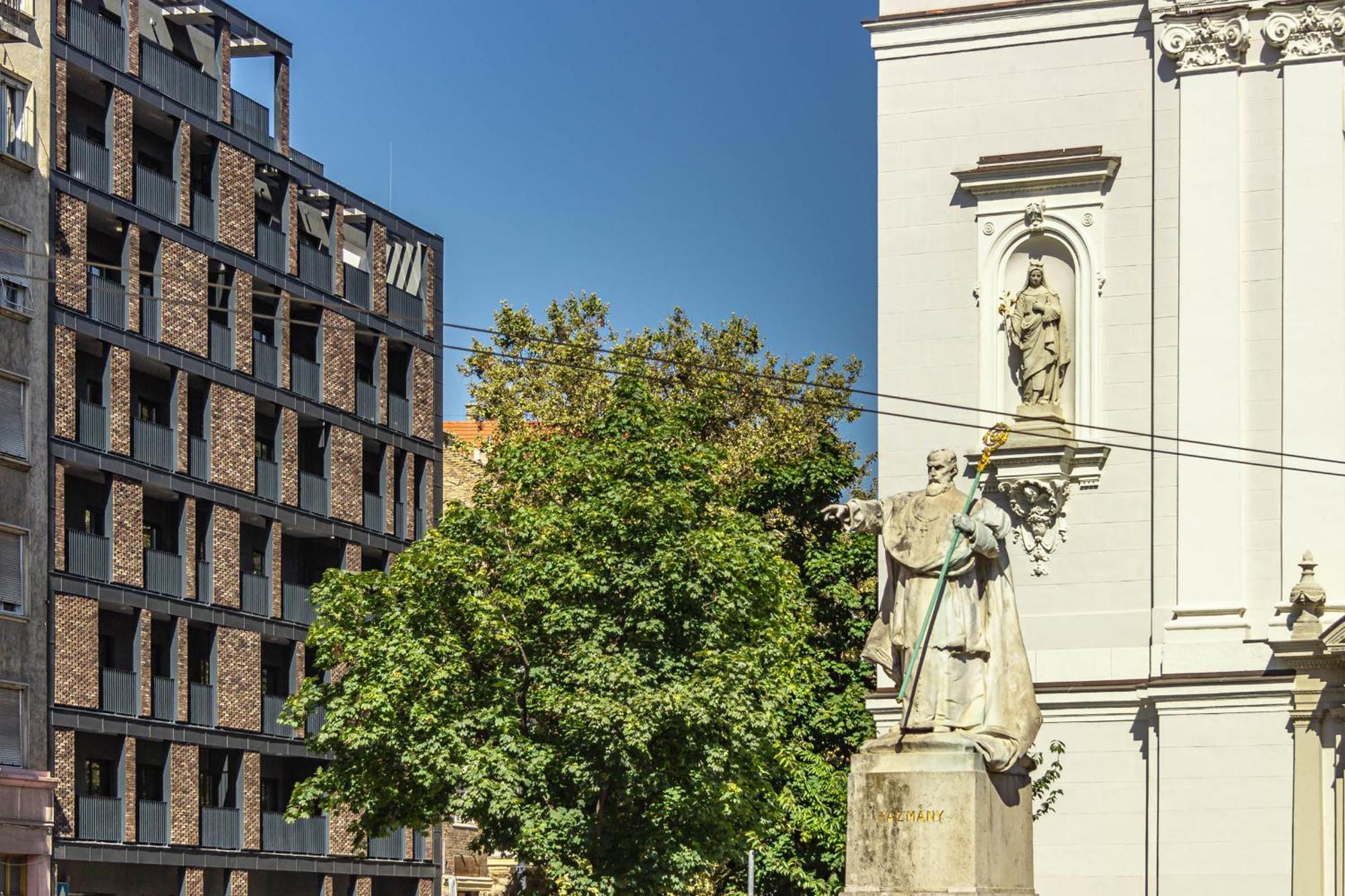 Marone Flow New With Parking * Budapest