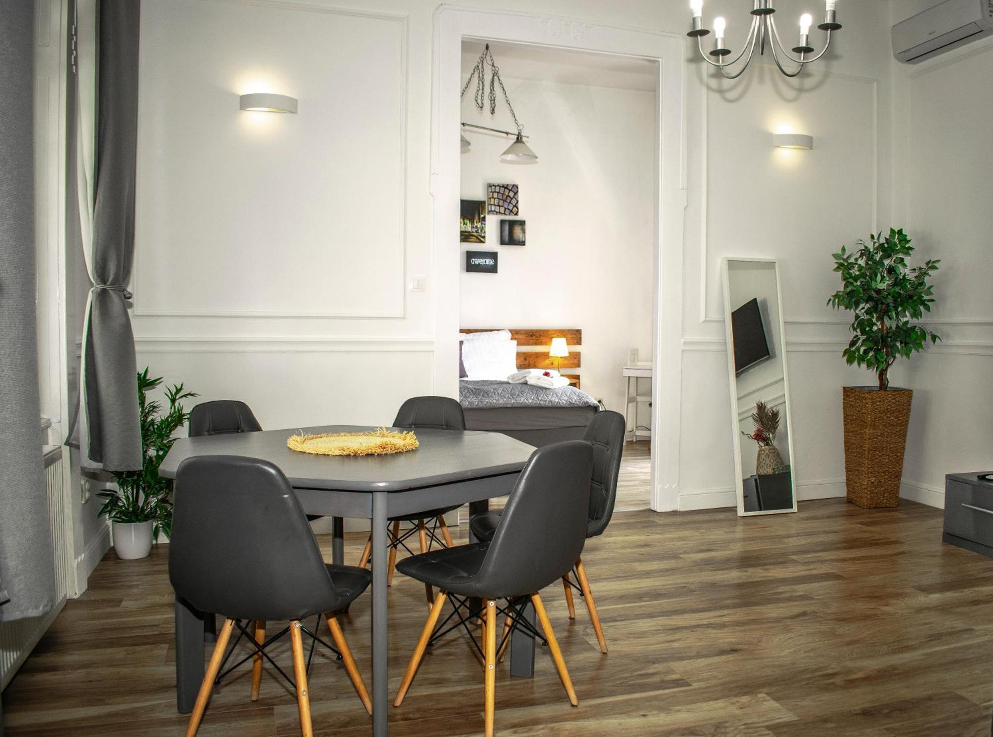 3 In The Beautiful Street Apartamento *