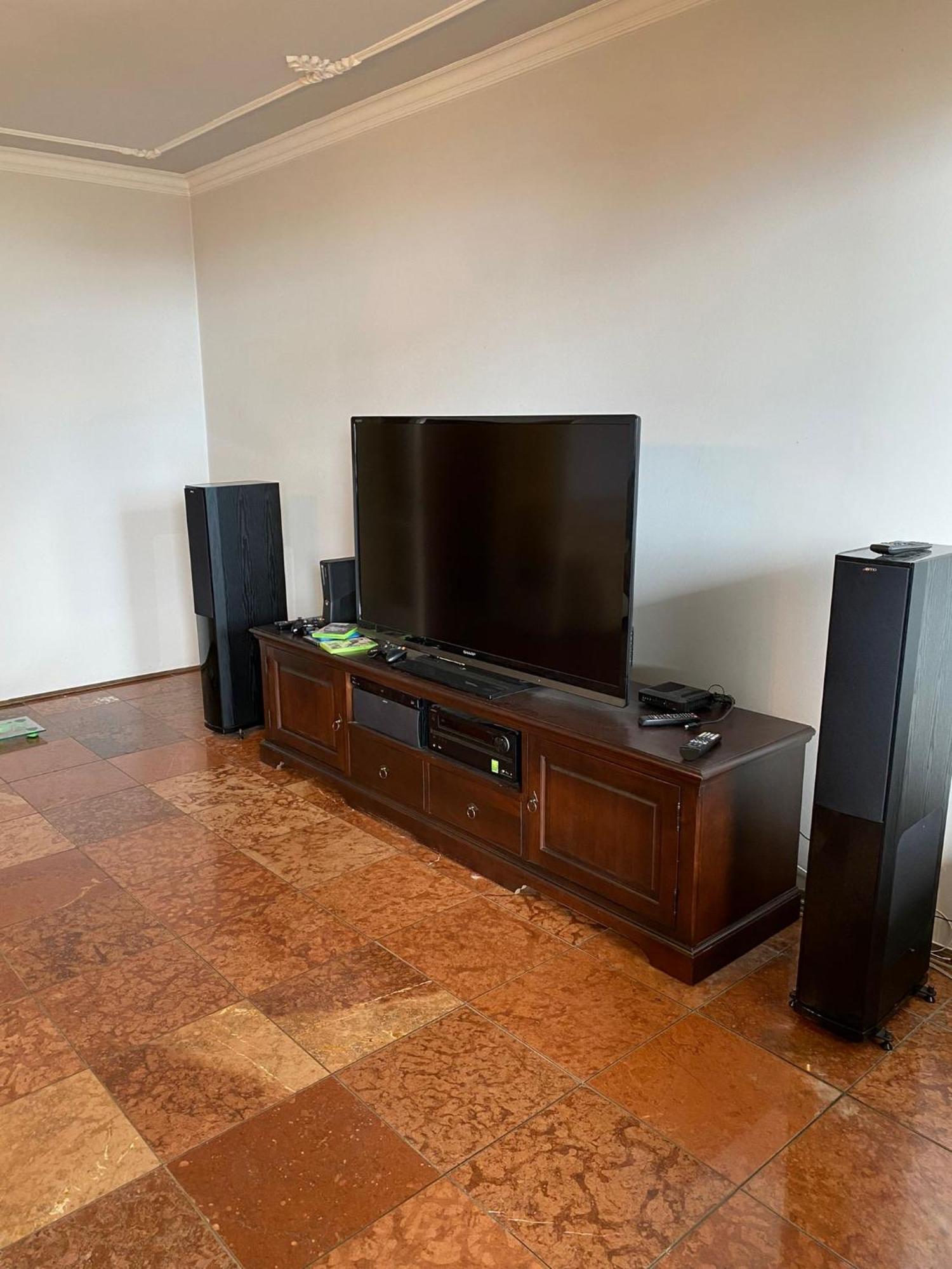 Luxury 3 Bedroom In A Forest 10min Drive From Center Villa