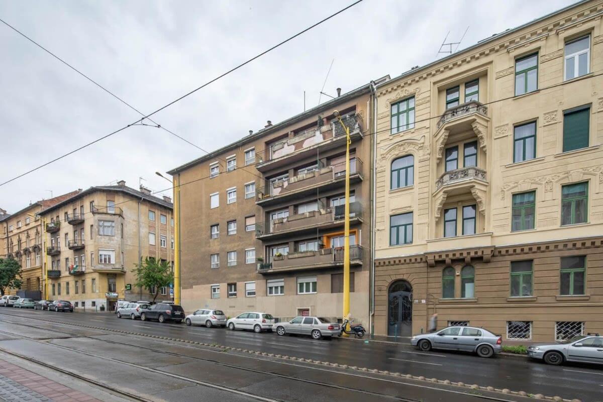 Apartmán Super Large - Super Comfy With Balcony