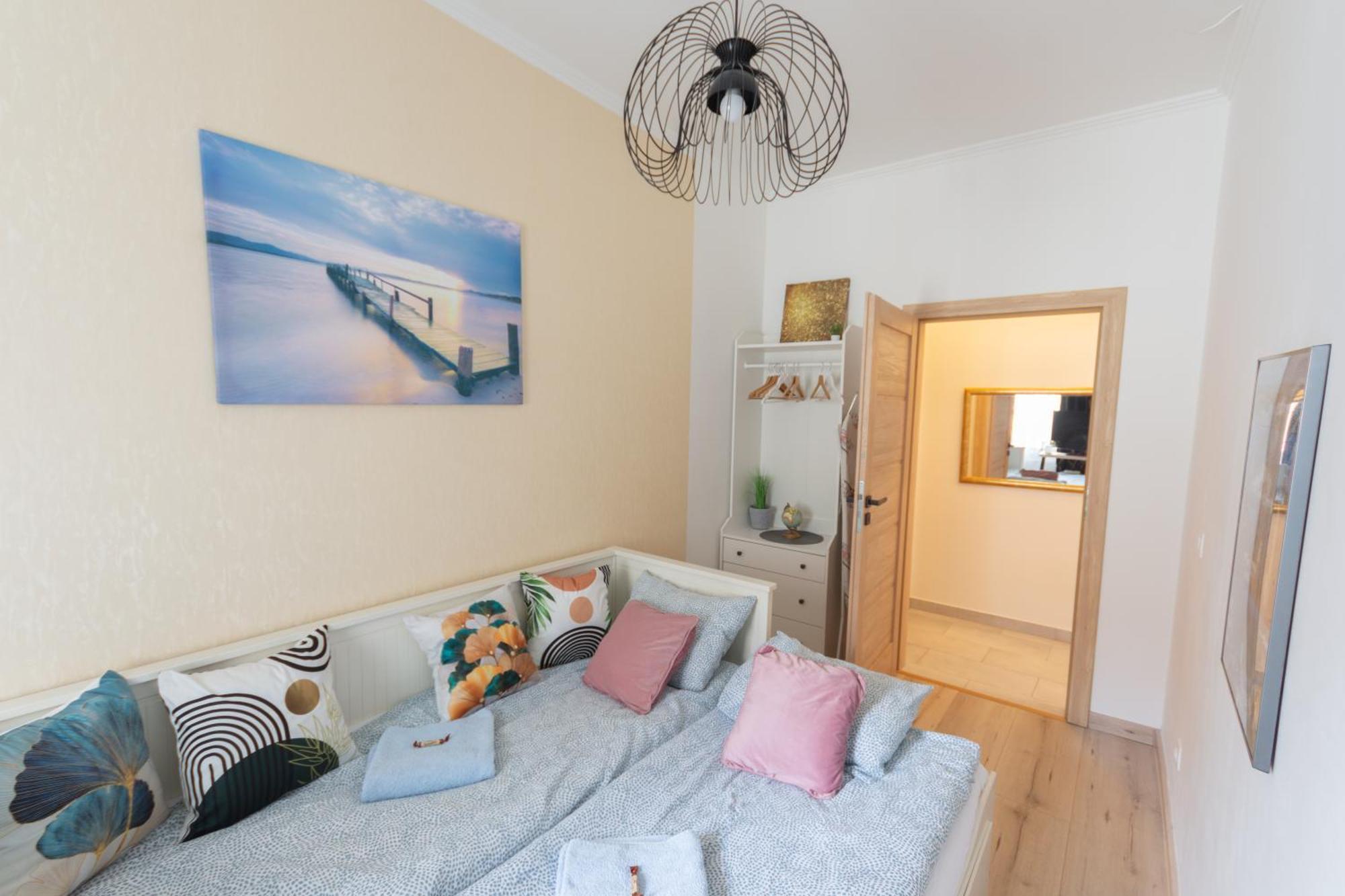 Apartamento Quiet In The Bustling Center