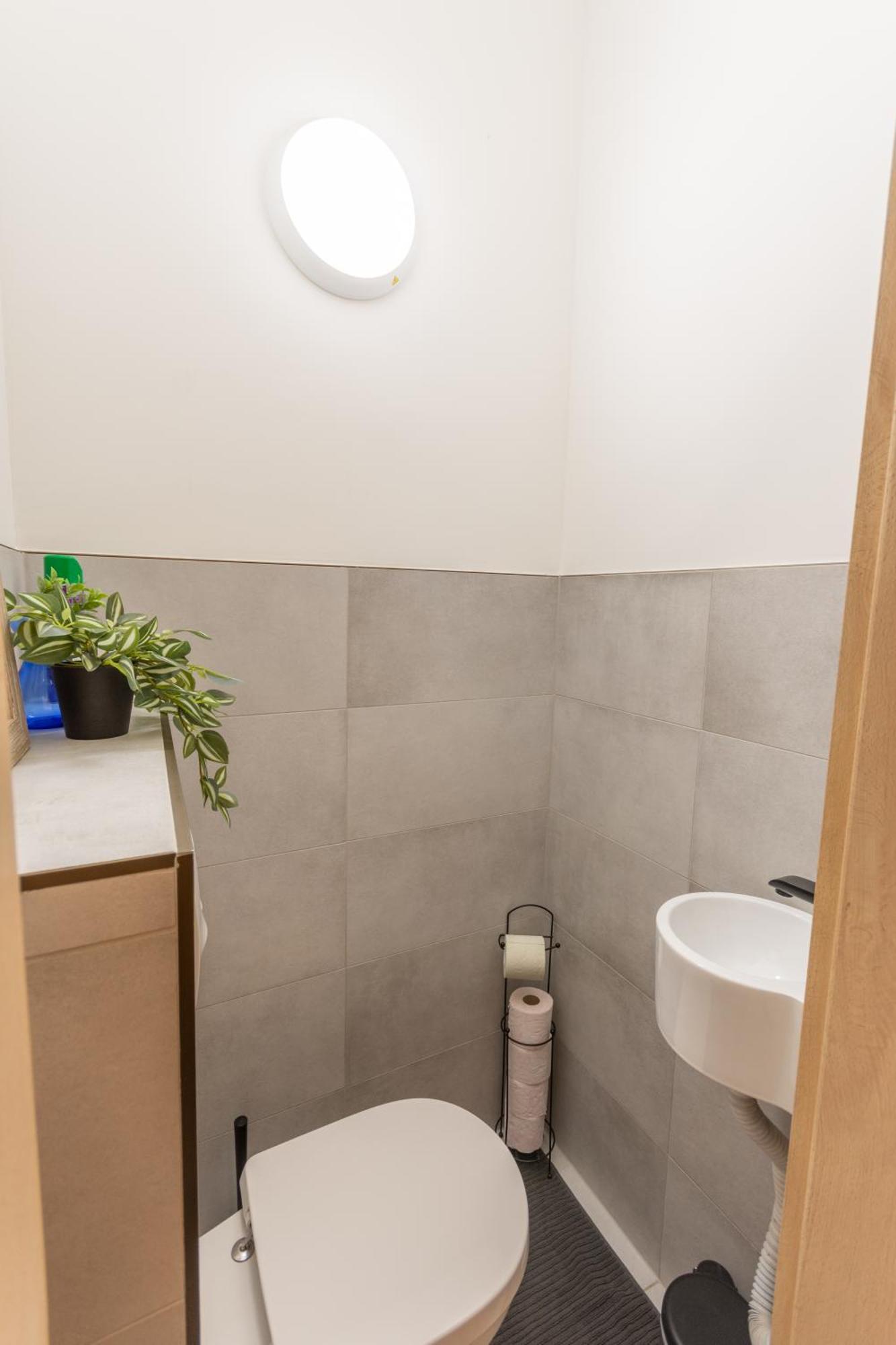 Apartamento Quiet In The Bustling Center