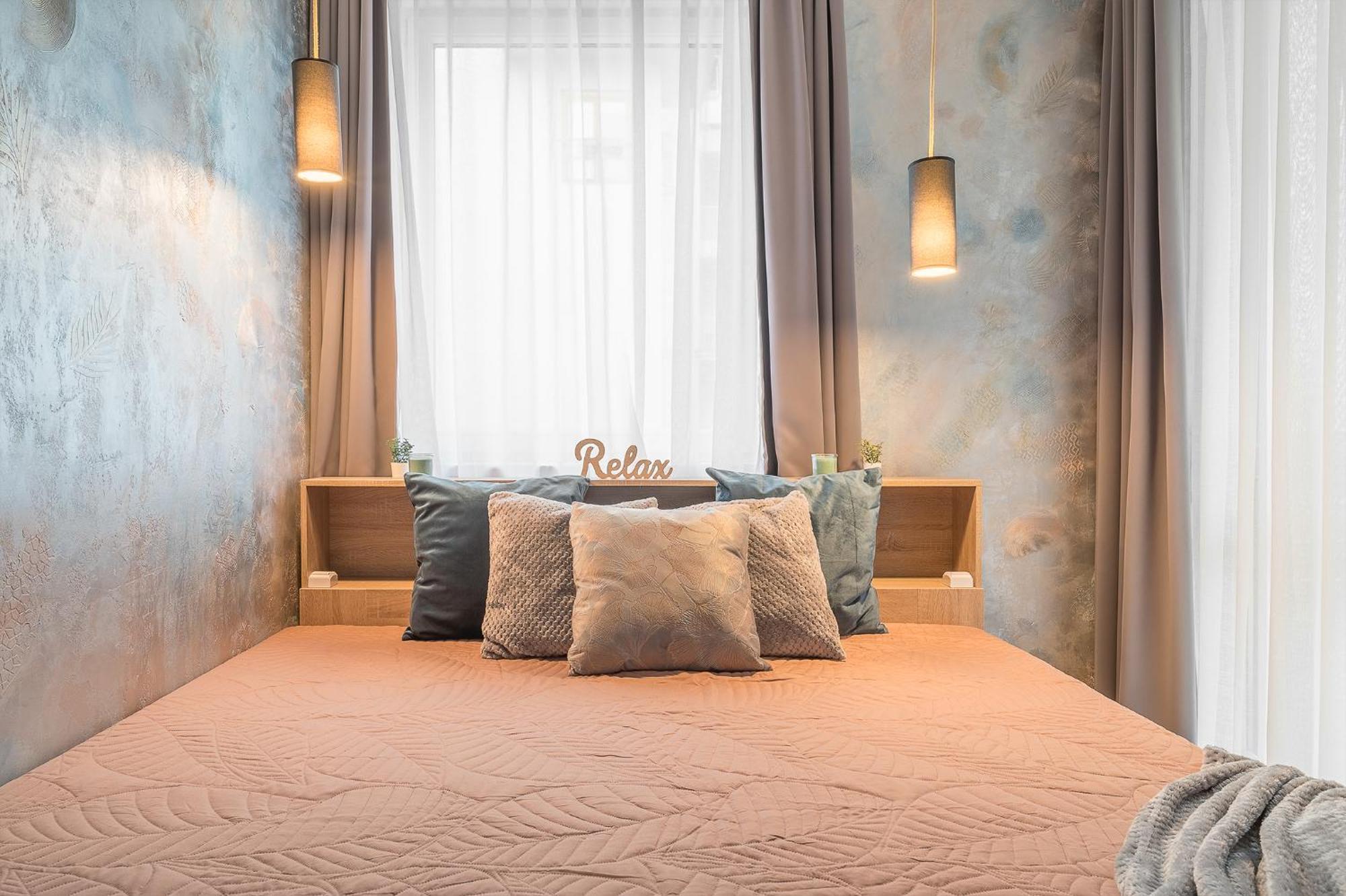 Two-bedrooms Cbd Bp * Budapest