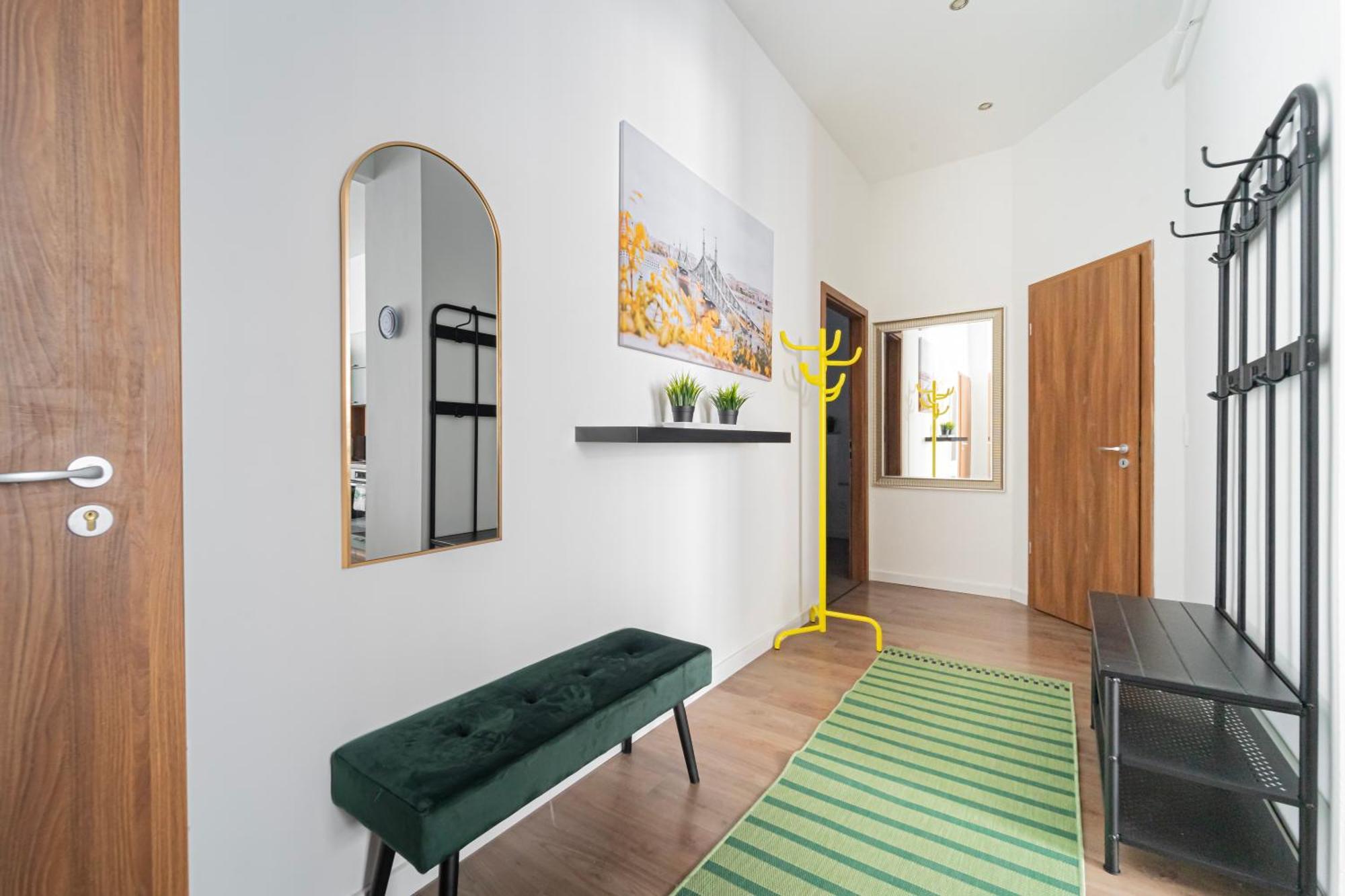 Premium With 4 Bedrooms 3 Bathrooms Budapest
