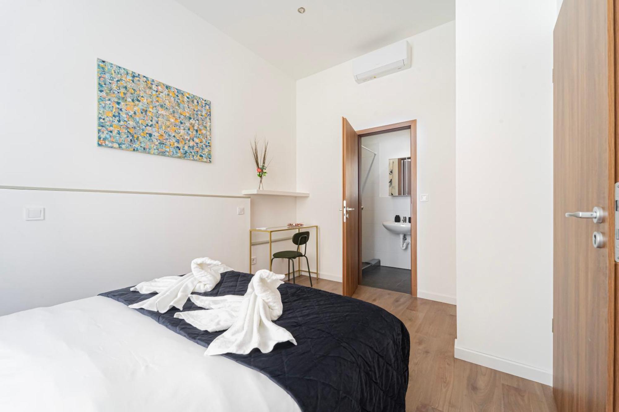 Premium With 4 Bedrooms 3 Bathrooms Apartamento Budapest