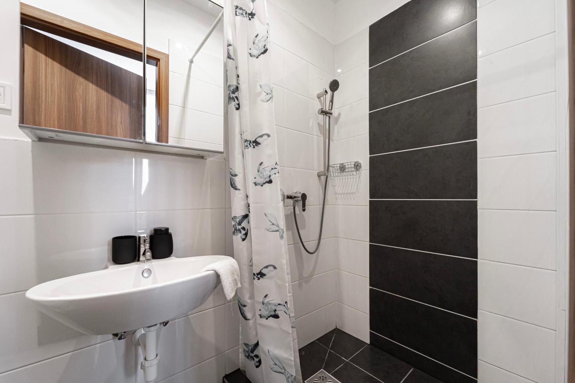 Apartamento Premium With 4 Bedrooms 3 Bathrooms *