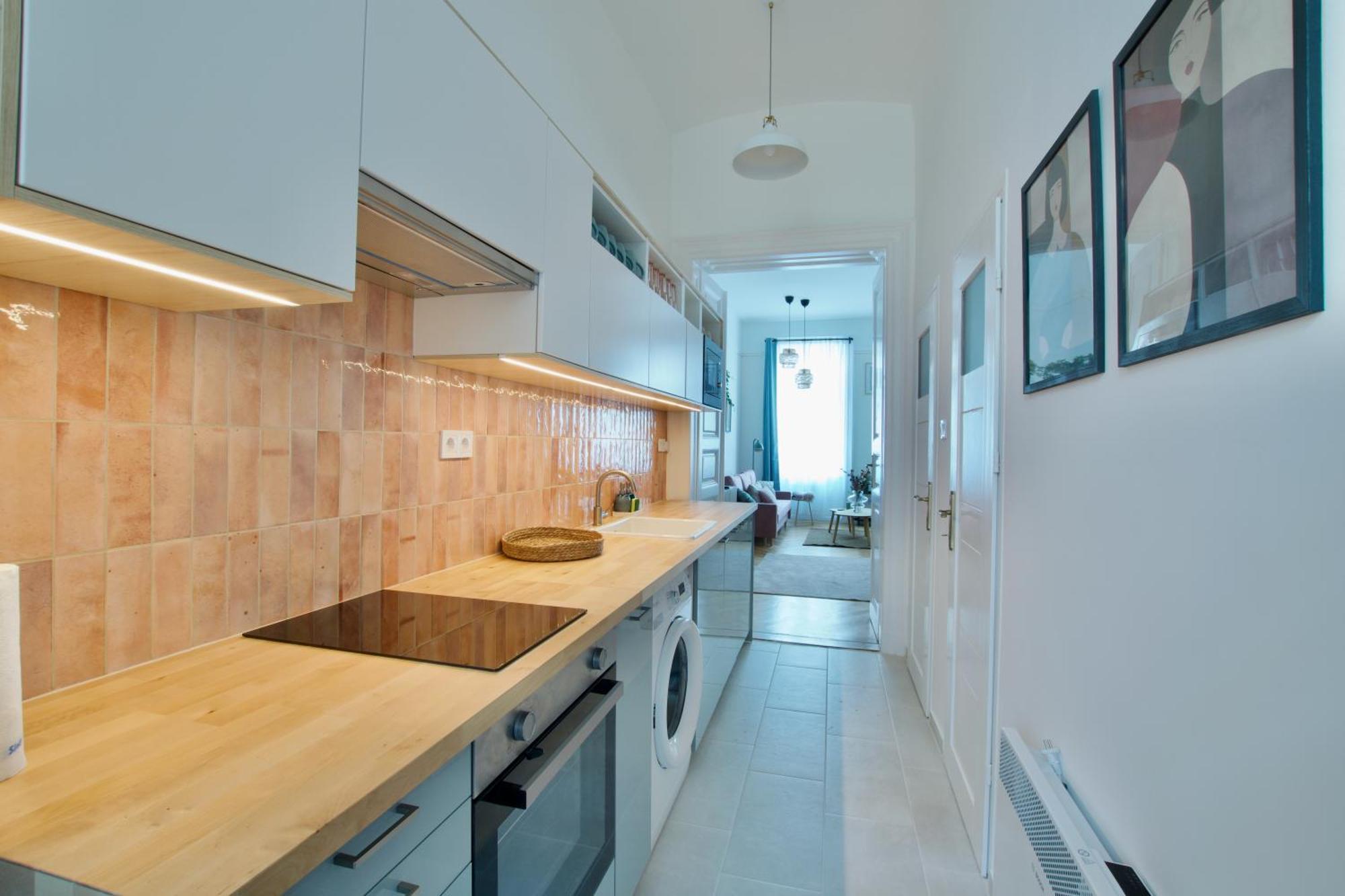 Standard By Hi5-paulay Ede * Budapest