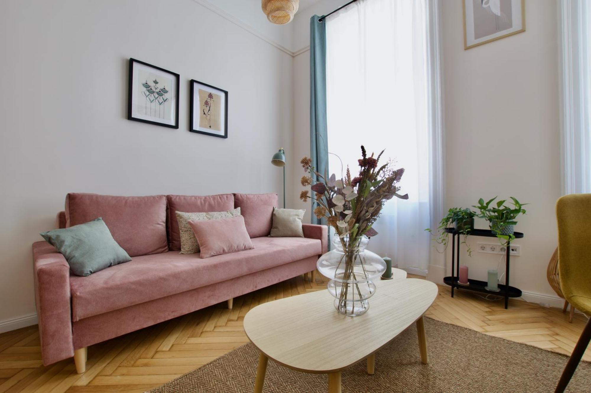Standard By Hi5-paulay Ede * Budapest